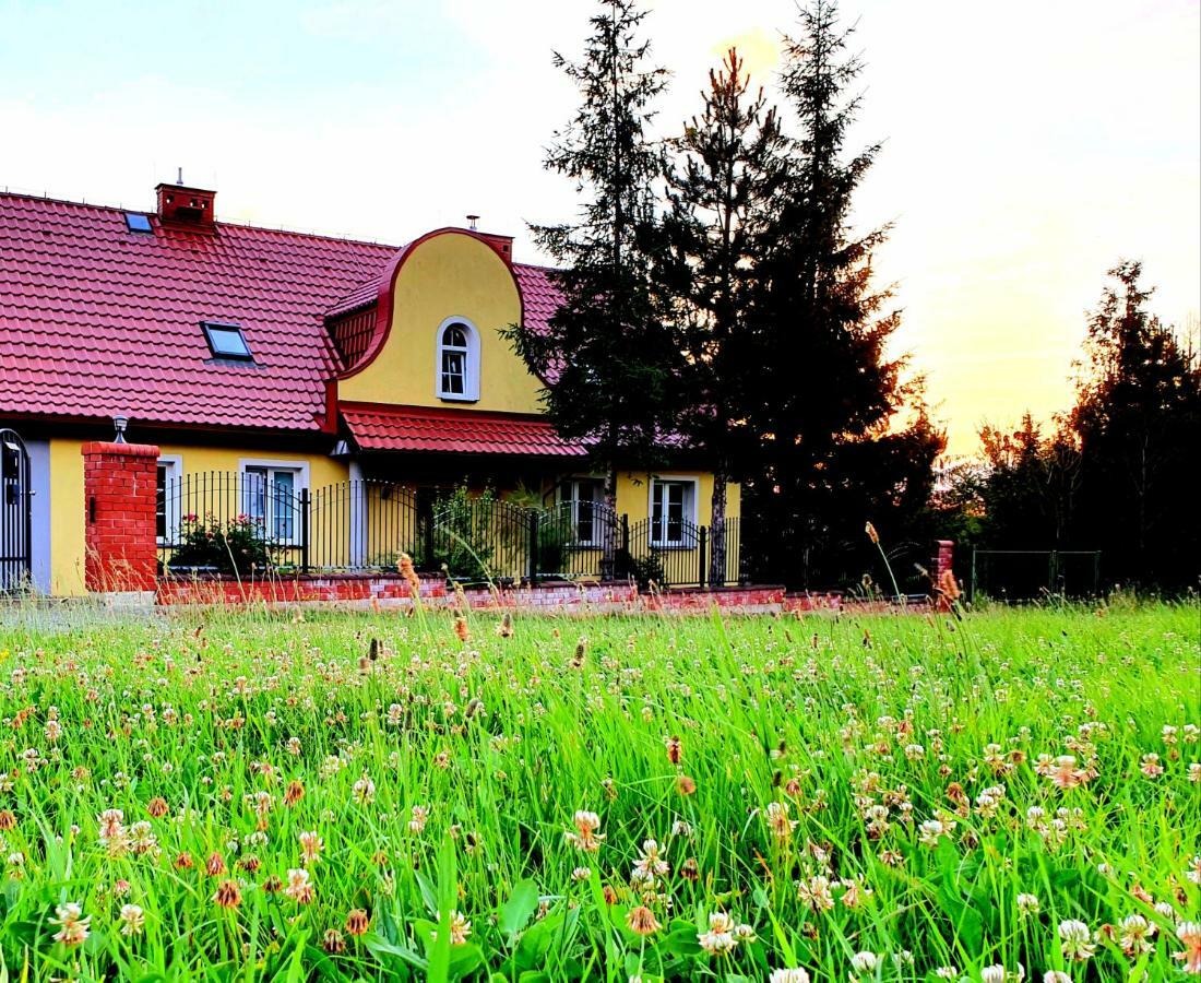 Big Yellow House Gorki Wielkie Eksteriør bilde
